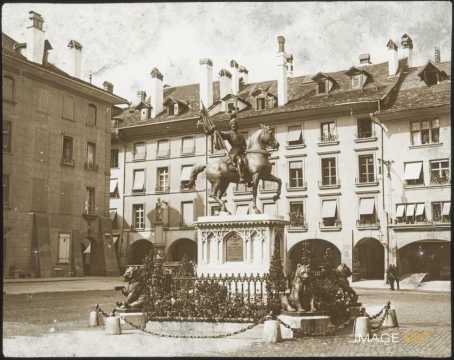 Statue de Rodolphe d'Erlach (Berne)